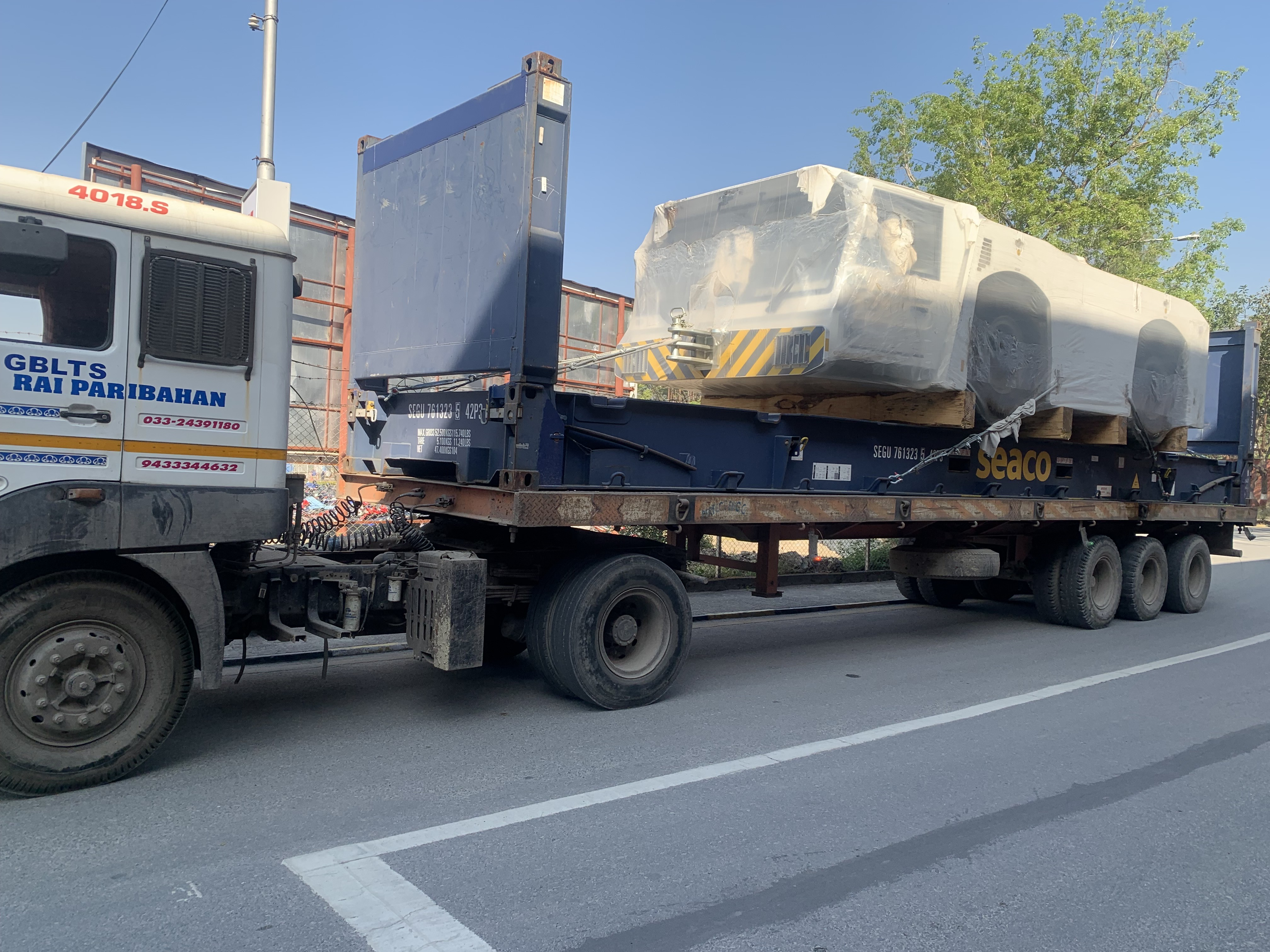 TMX-450 Aircraft Towing Tractor